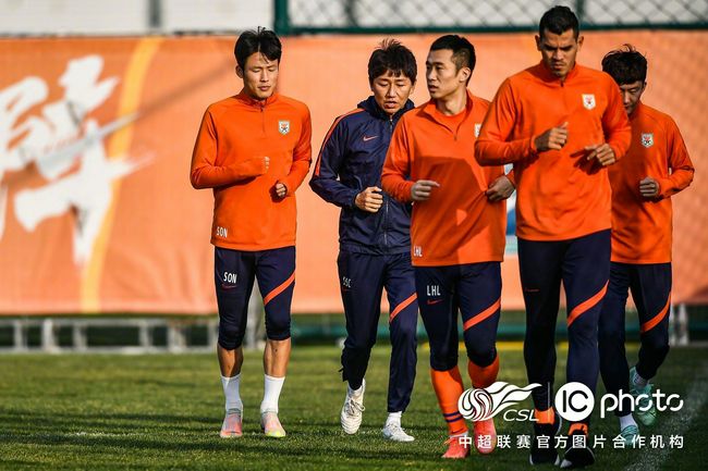 喜剧悬疑电影《最后一刻》于今天正式登陆全国影院，让我们一同走进影院找到幕后的黑手